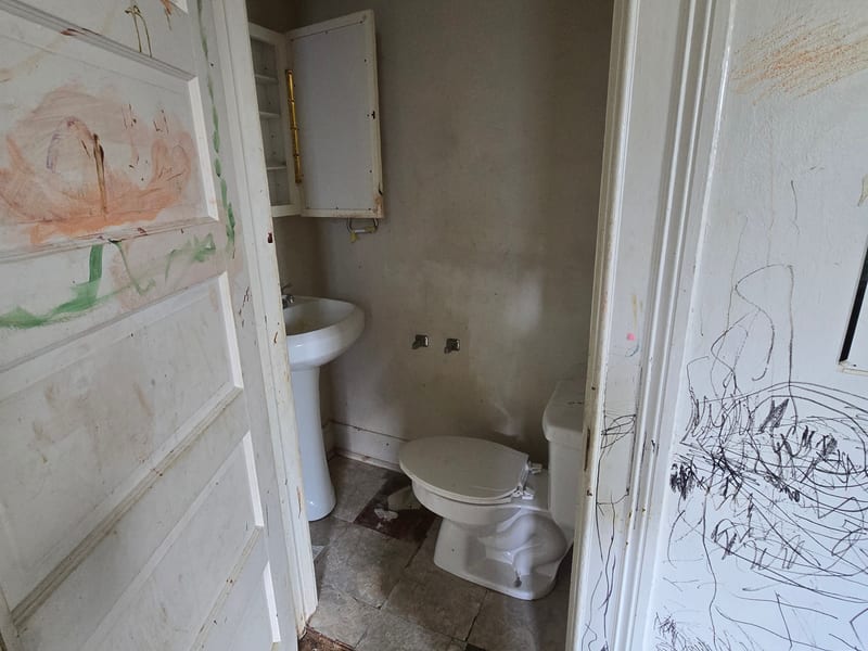 Washington Bathroom Update — before renovation